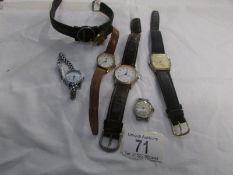 A quantity of wrist watches