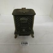 A 'Radiolette stove' inkwell