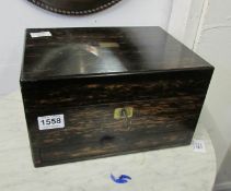 A Coromandle vanity box