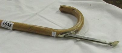 A horse measuring stick