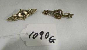 2 Victorian gold brooches