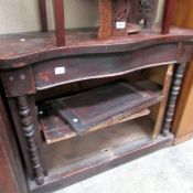 A Victorian 2 door cabinet, a/f