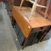 A Victorian mahogany Pembroke table