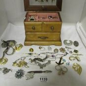 A good mixed lot of costume jewellery