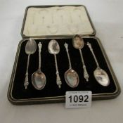 A cased set of 6 silver Apostle spoons (68gms)