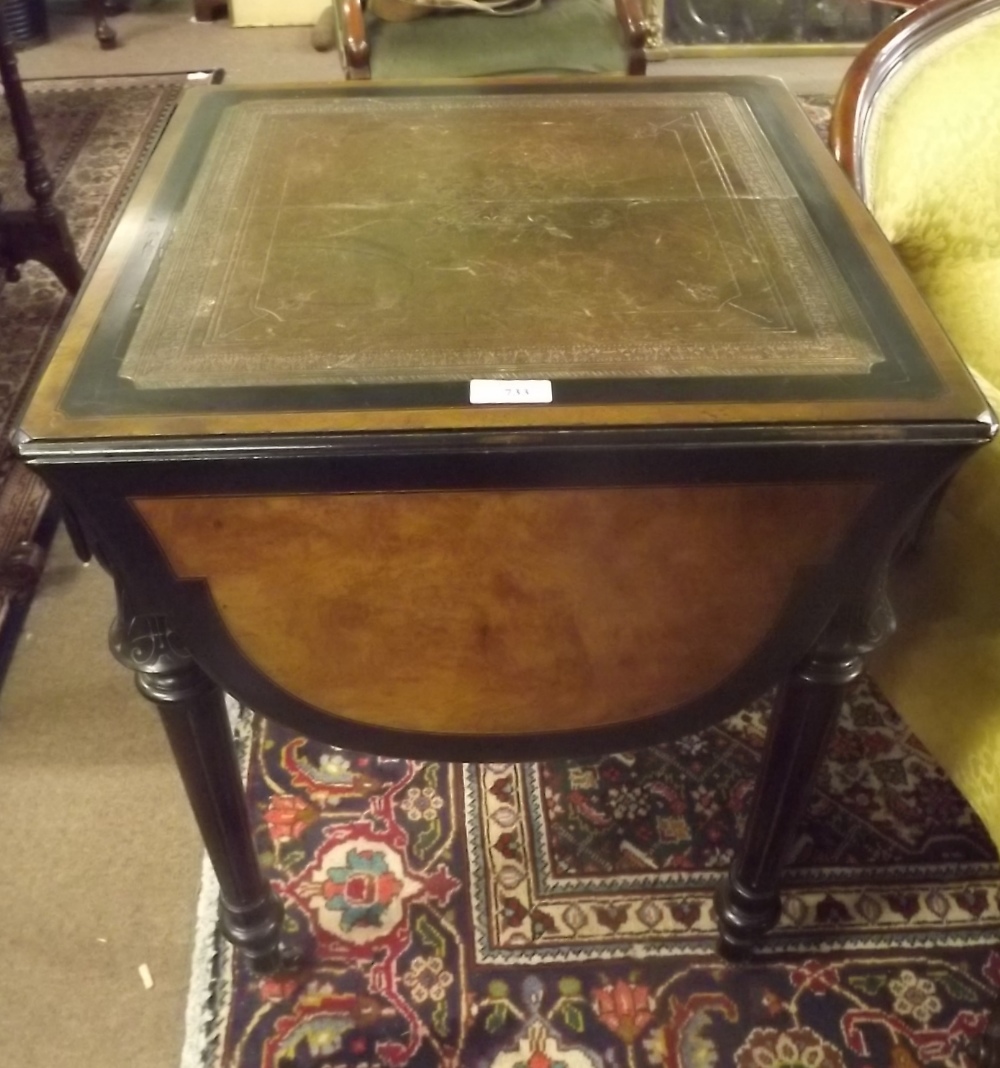 Vict. ebonised walnut drop leaf card table the tooled leather top on four shaped drop leaves and