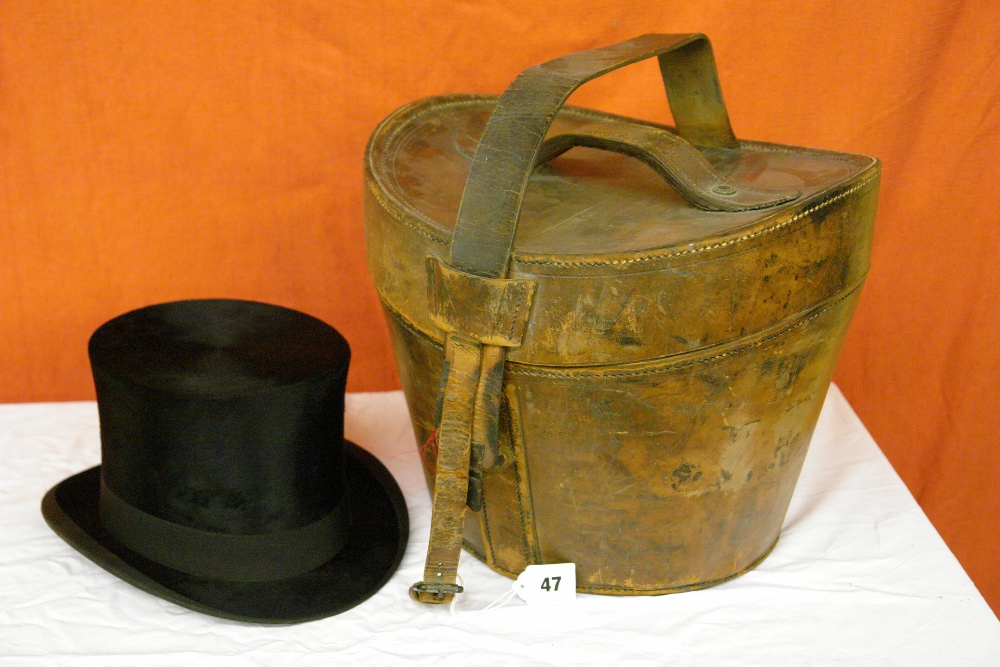 H.PAKEMAN - COVENTRY MOLESKIN TOP HAT IN A LEATHER FITTED HAT CASE (HINGE LID A/F) & A BATTERSBY &