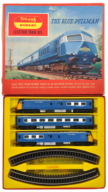 A Tri-ang Hornby set ?The Blue Pullman? RS.52. Comprising motor coach and driving trailer and