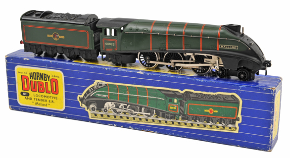 Hornby Dublo Railway 3-rail tender locomotive. BR ER Class A4 ?Mallard? (3211) RN 60022 in BR lined