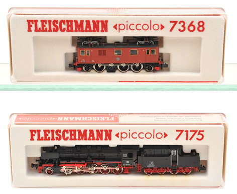 2 N gauge Fleischmann Piccolo locomotives. A DB 2-10-0 tender locomotive (7175) RN 050-058-7 in