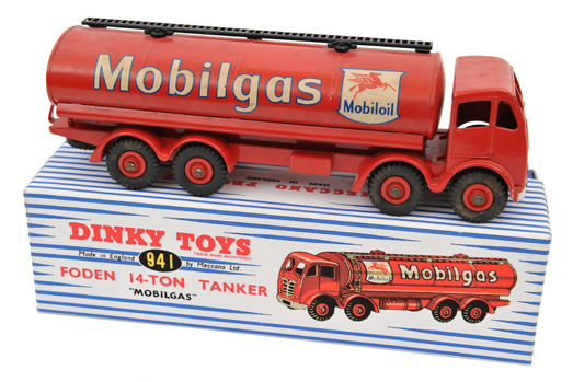 Dinky Supertoys Foden 14-Ton Tanker (941). FG in red ?MOBILGAS? livery with red wheels and black