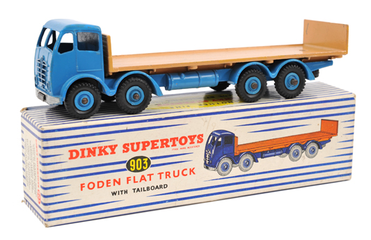 A rare Dinky Supertoys Foden Flat Truck with tailboard (903). An FG example with mid blue cab,