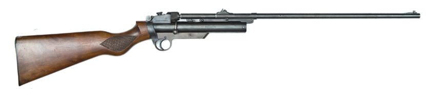 A.22” Webley Service Air Rifle Mark II series 3, number S10641. GWO & C (partly reblued, part of the