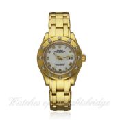 A FINE LADIES 18K SOLID GOLD & DIAMOND ROLEX OYSTER PERPETUAL DATEJUST PEARLMASTER BRACELET WATCH