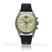 A RARE GENTLEMAN`S STAINLESS STEEL UNIVERSAL GENEVE TRI-COMPAX MOONPHASE TRIPLE CALENDAR CHRONOGRAPH