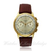 A RARE GENTLEMAN`S 18K SOLID GOLD LONGINES 13ZN CHRONOGRAPH WRISTWATCH CIRCA 1950s D: Silver dial