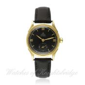 A GENTLEMAN`S 14K SOLID GOLD OMEGA AUTOMATIC WRISTWATCH CIRCA 1940s, REF. 10698884 D: Gloss black