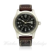 A GENTLEMAN`S STAINLESS STEEL MILITARY STYLE HAMILTON KHAKI AUTOMATIC WRISTWATCH CIRCA 2013 D: Black