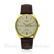 A GENTLEMAN`S 18K SOLID GOLD LONGINES ADMIRAL WRISTWATCH CIRCA 1970, REF. 156043 D: Silver dial with