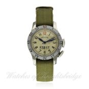 A RARE GENTLEMAN`S BRITISH MILITARY AIR MINISTRY R.A.F. LECOULTRE WEEMS PILOTS WRISTWATCH DATED 1940