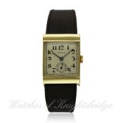 A RARE GENTLEMAN`S 9CT SOLID GOLD ROLEX DRIVERS WRISTWATCH CIRCA 1930, REF. 5669 D: Silver dial with