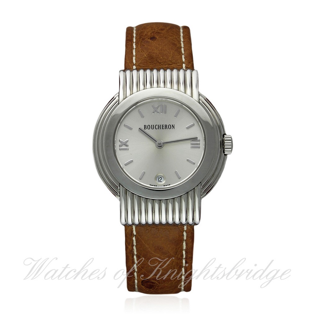 A LADIES STAINLESS STEEL BOUCHERON SOLIS WRISTWATCH CIRCA 1990s D: Silver sunburst dial with