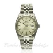 A GENTLEMAN`S STAINLESS STEEL & WHITE GOLD ROLEX OYSTER PERPETUAL DATEJUST BRACELET WATCH CIRCA