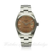 A GENTLEMAN`S STAINLESS STEEL ROLEX OYSTER PERPETUAL DATE BRACELET WATCH CIRCA 1970, REF. 1500 D: