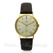 A GENTLEMAN`S STEEL & GOLD PLATED OMEGA WRIST WATCH CIRCA 1963, REF. 121.002-63 D: Silver dial