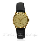 A GENTLEMAN`S 9CT SOLID GOLD ZENITH WRIST WATCH CIRCA 1950s, REF. 30601 RETAILED BY TARRATT D: