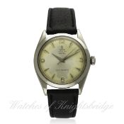 A GENTLEMAN`S STAINLESS STEEL ROLEX TUDOR OYSTER ROYAL WRIST WATCH CIRCA 1962, REF. 7934 D: Silver