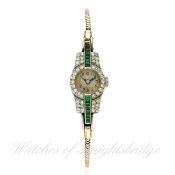 A LADIES PLATINUM, DIAMOND & EMERALD ART DECO COCKTAIL WATCH CIRCA 1930 D: Silver dial with