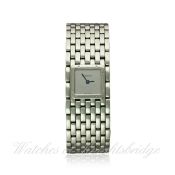 A LADIES STAINLESS STEEL CARTIER RUBAN BRACELET WATCH CIRCA 2002, REF. 2420 D: Silver `mirrored`