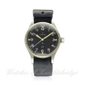 A GENTLEMAN`S STAINLESS STEEL BRITISH MILITARY R.A.F. OMEGA PILOTS WRIST WATCH DATED 1953, REF.