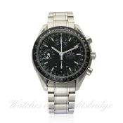 A GENTLEMAN`S STAINLESS STEEL OMEGA SPEEDMASTER AUTOMATIC TRIPLE CALENDAR CHRONOGRAPH BRACELET WATCH