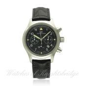 A GENTLEMAN`S STAINLESS STEEL MILITARY STYLE IWC DER FLIEGER CHRONOGRAPH WRIST WATCH CIRCA 1990s,