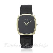 A GENTLEMAN`S 18K SOLID WHITE GOLD PIAGET WRIST WATCH CIRCA 1980s, REF. SP849 D: Onyx dial signed