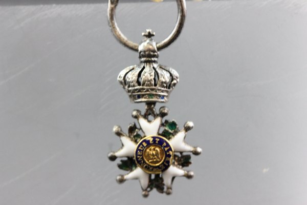 Miniature Enamelled French Legion of Honour Medal, with Napoleon Empereur des Francais Profile to