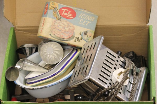 Group of Vintage Kitchenalia including Enamel Bowls, Toaster, Nutcrackers, Pastry Cutters, Waffle