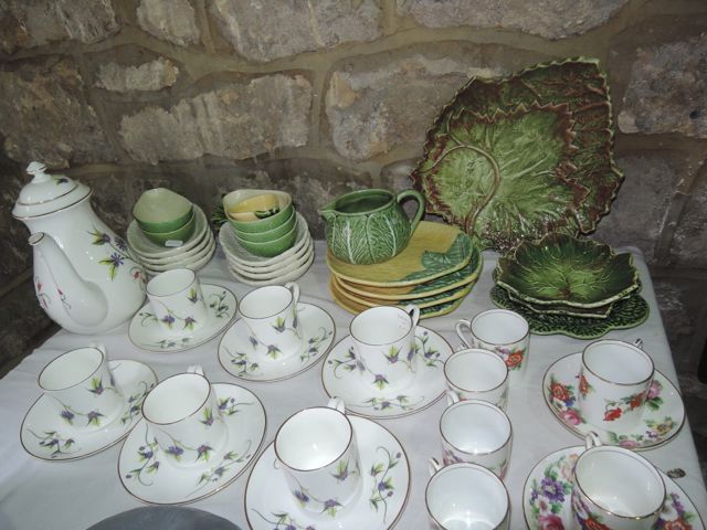 An collection of early 20th century Wedgwood cream ware dinner and tea wares manufactured for James - Image 3 of 3
