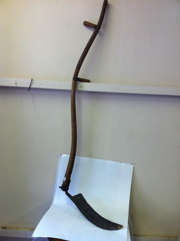 Vintage Scythe : For Condition Reports and to BID LIVE please visit www.yeovilauctionrooms.com