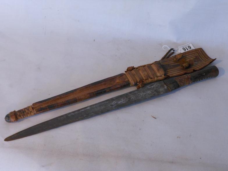 Tribal Dagger : For Condition Reports and to BID LIVE please visit www.yeovilauctionrooms.com