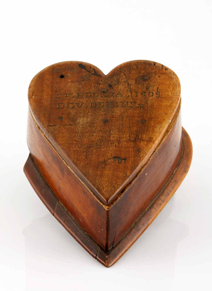 D.G.V. ST HELENA TRINKET BOX St Helena, 1902 14cm by 9cm, height: 6cm An unusual heart-shaped