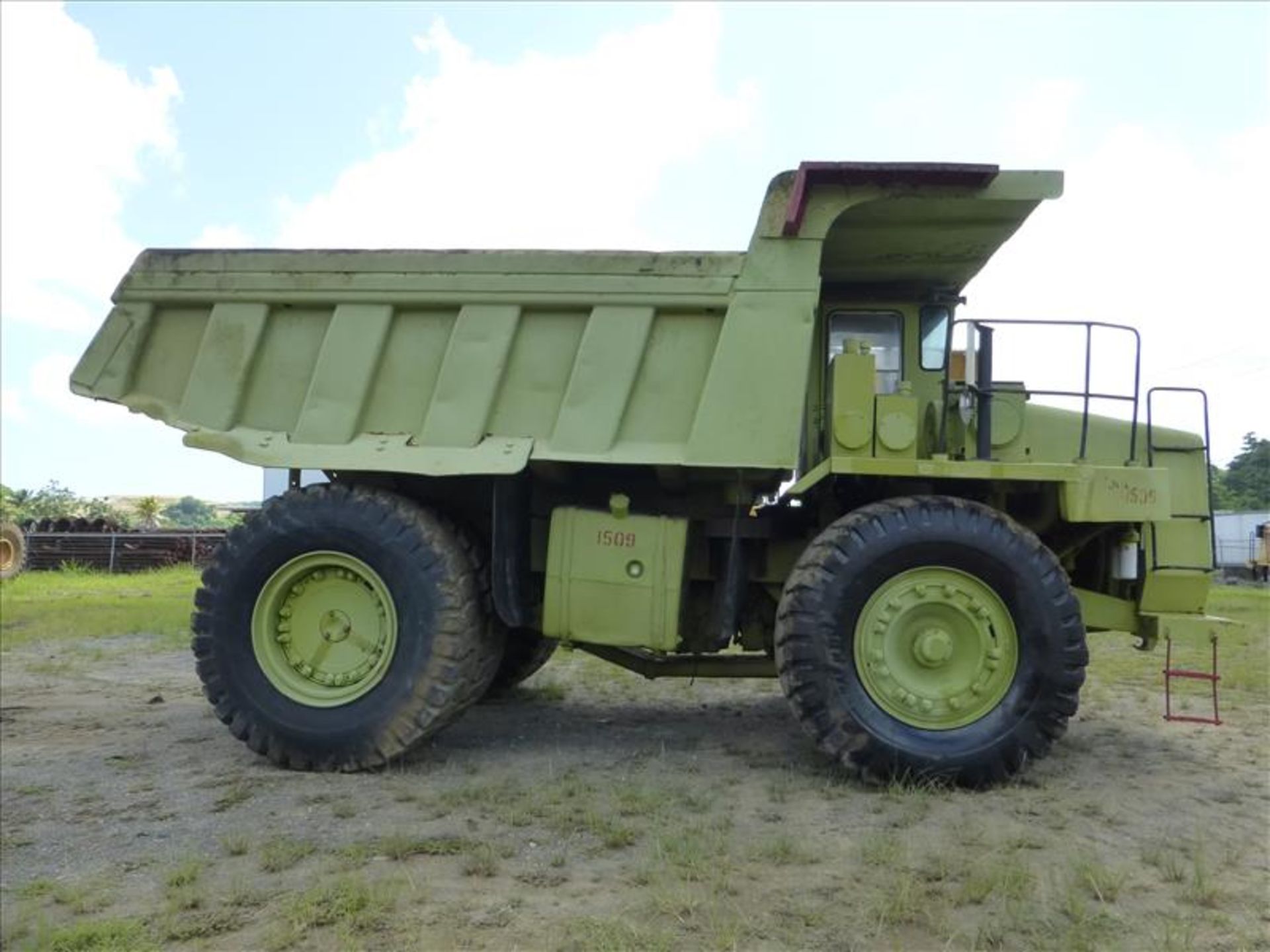 (1978) TEREX OFF ROAD TRUCK 3307-A, ser. no. 60007 (ID 1509) - Image 4 of 14