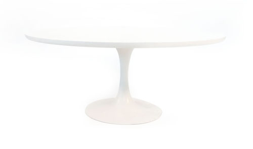 An Arkana circular white topped coffee table on tulip-type base, d. 90.5 cm   CONDITION REPORT: