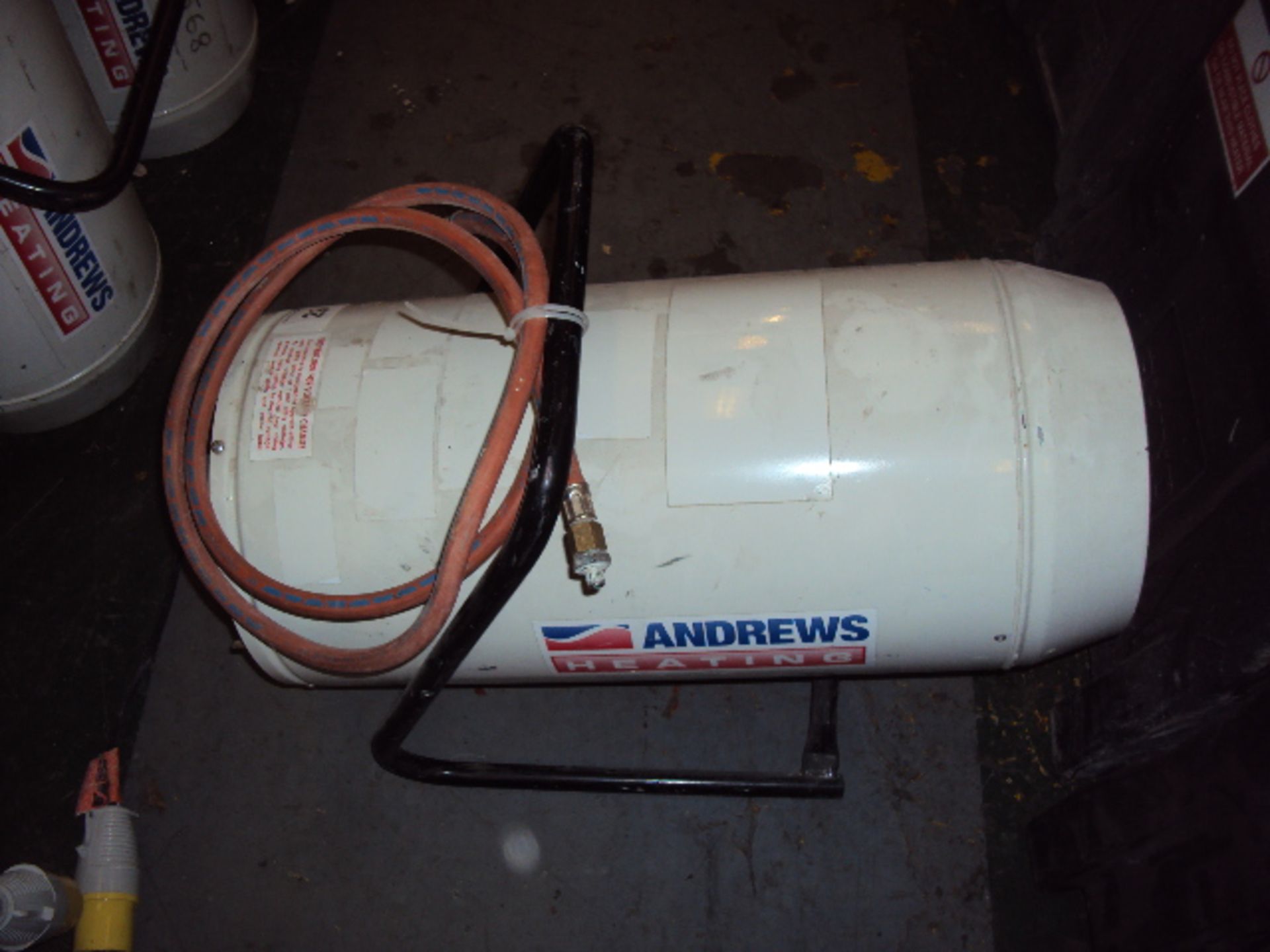 4 x ANDREWS G33DV 110v propane space heaters