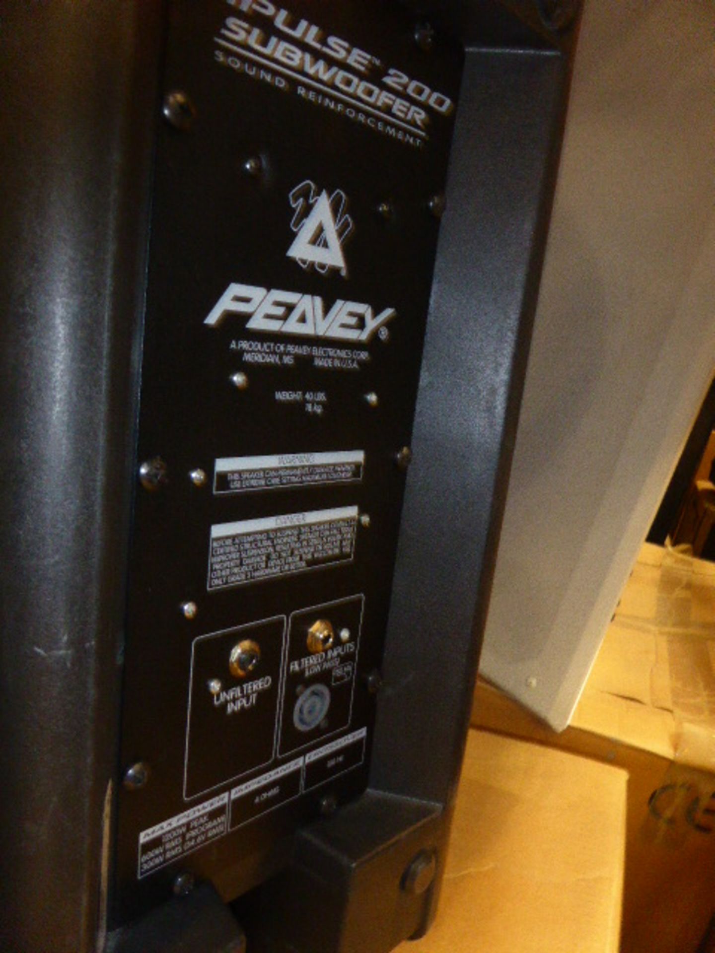 Peavey Impulse 200 sub woofer - Image 2 of 2