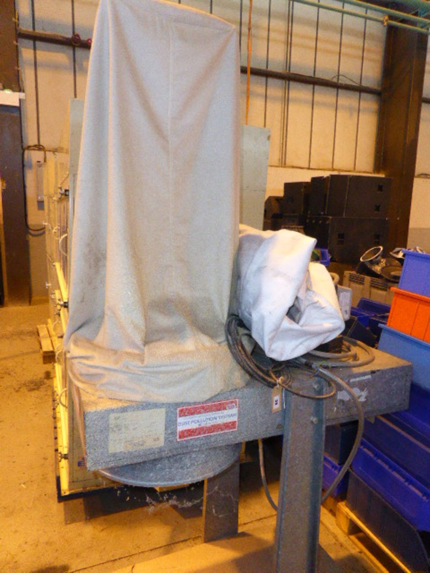 Dust Pollution Systems three phase single bag dust mobile dust extractor together with a range of - Image 3 of 6