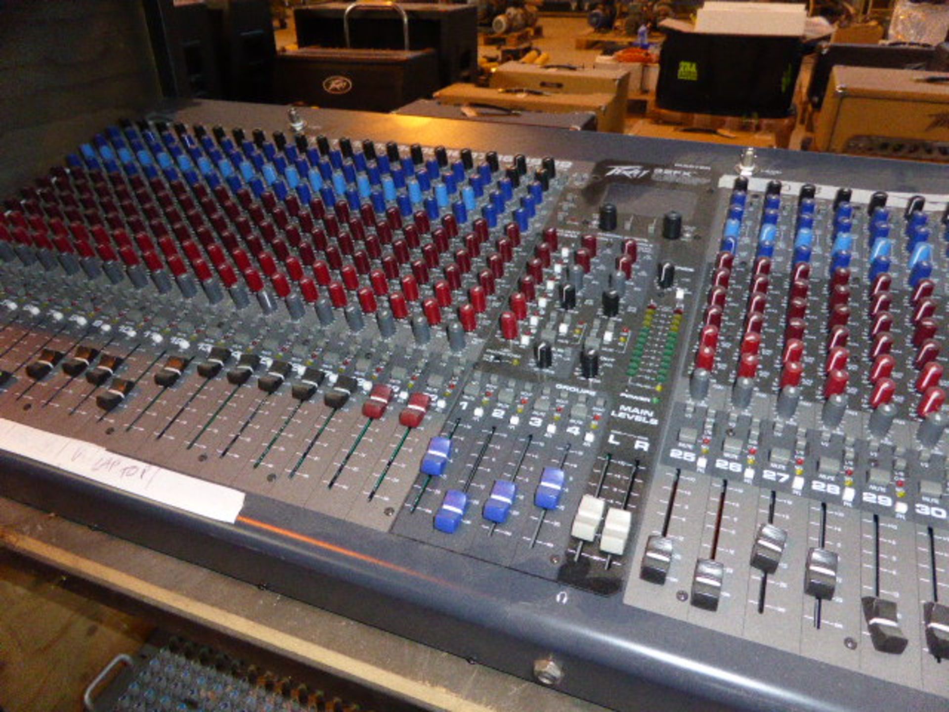 Peavey 32 FX mixer - Image 2 of 2