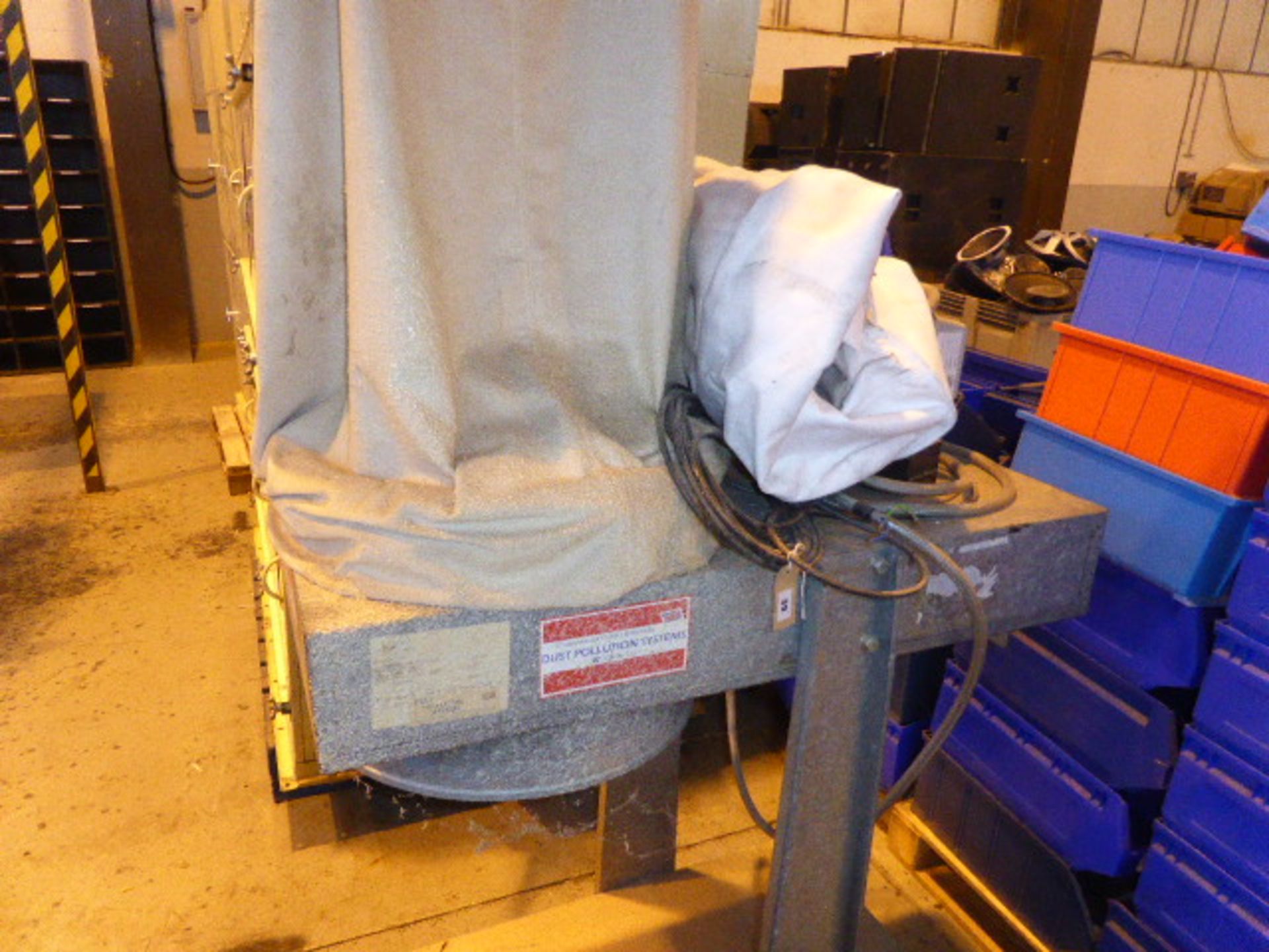 Dust Pollution Systems three phase single bag dust mobile dust extractor together with a range of - Image 2 of 6